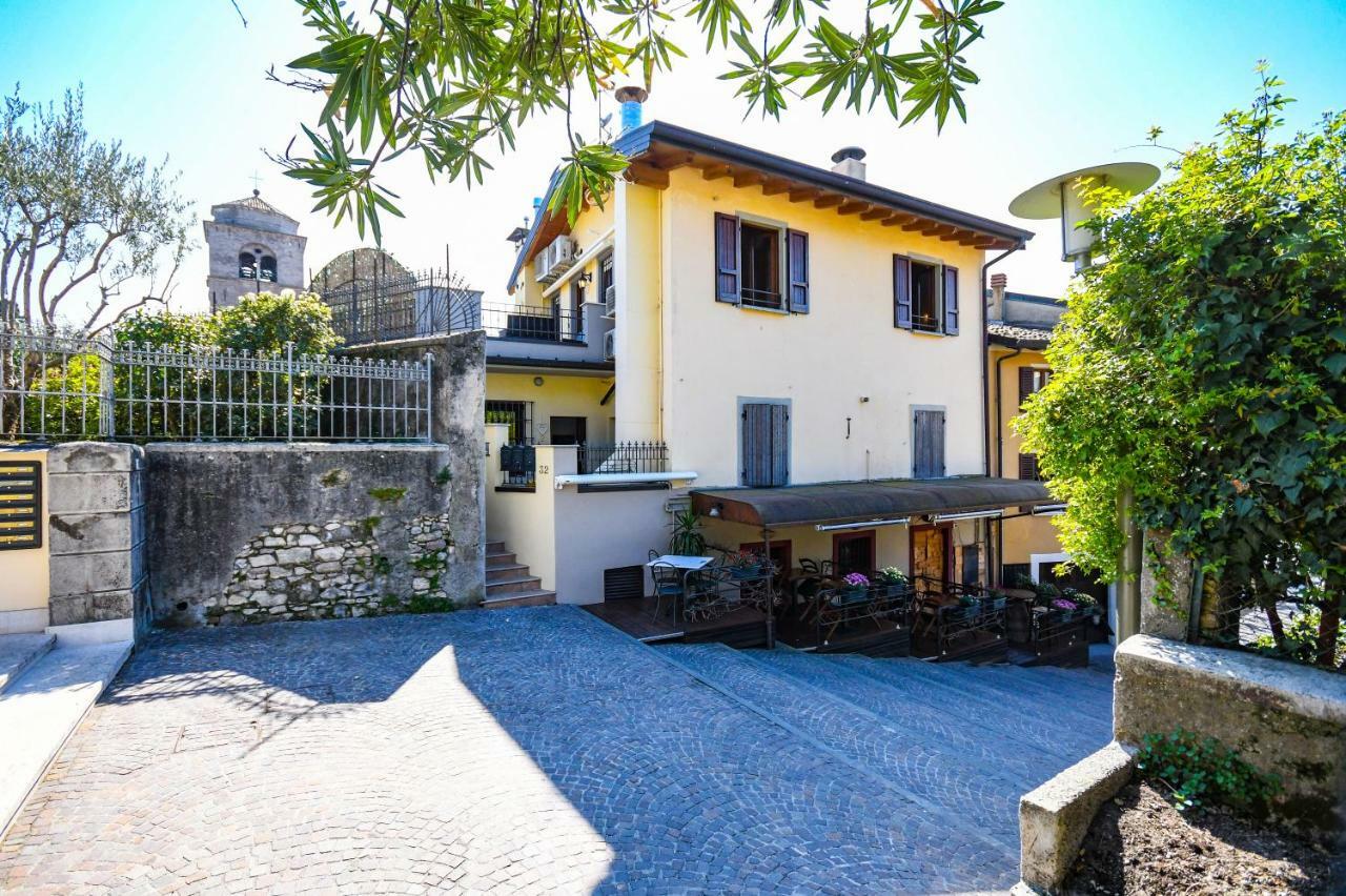 Catullo Apartments 西尔米奥奈 外观 照片